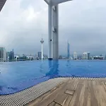 Col 30B Kl Tower View Cozy Studio